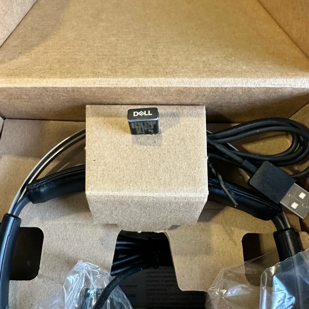 Dell Premier Wireless ANC Headset WL7022